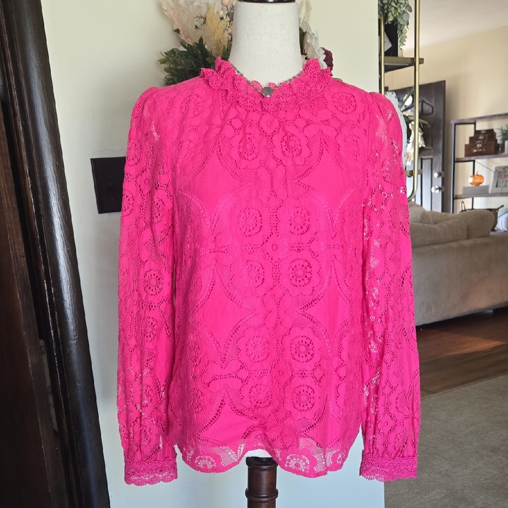 ANDREE BY UNIT Vibrant Pink Lace Blouse